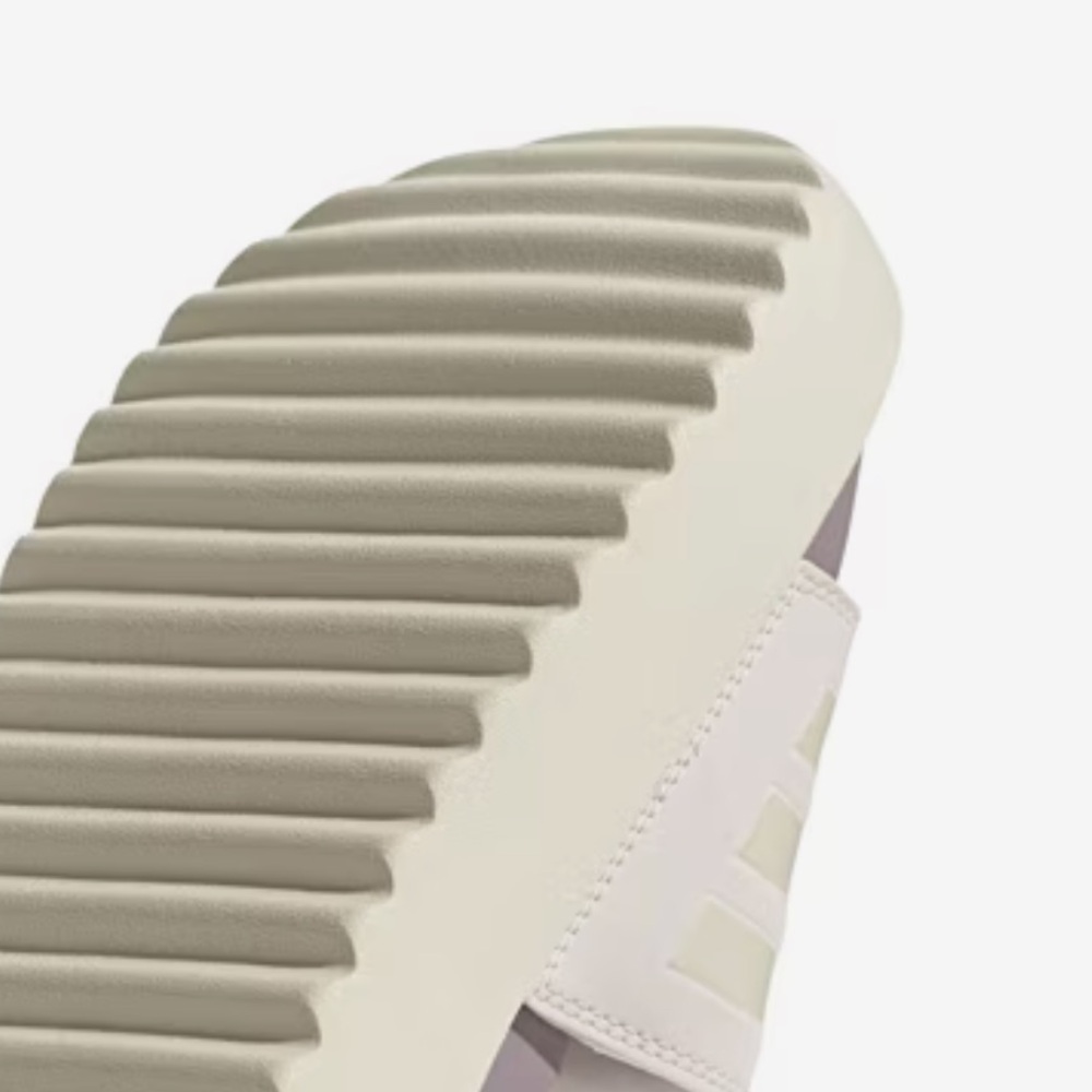 👍 BRAND NEW! Adidas adilette platform sandal - Picture 7 of 7